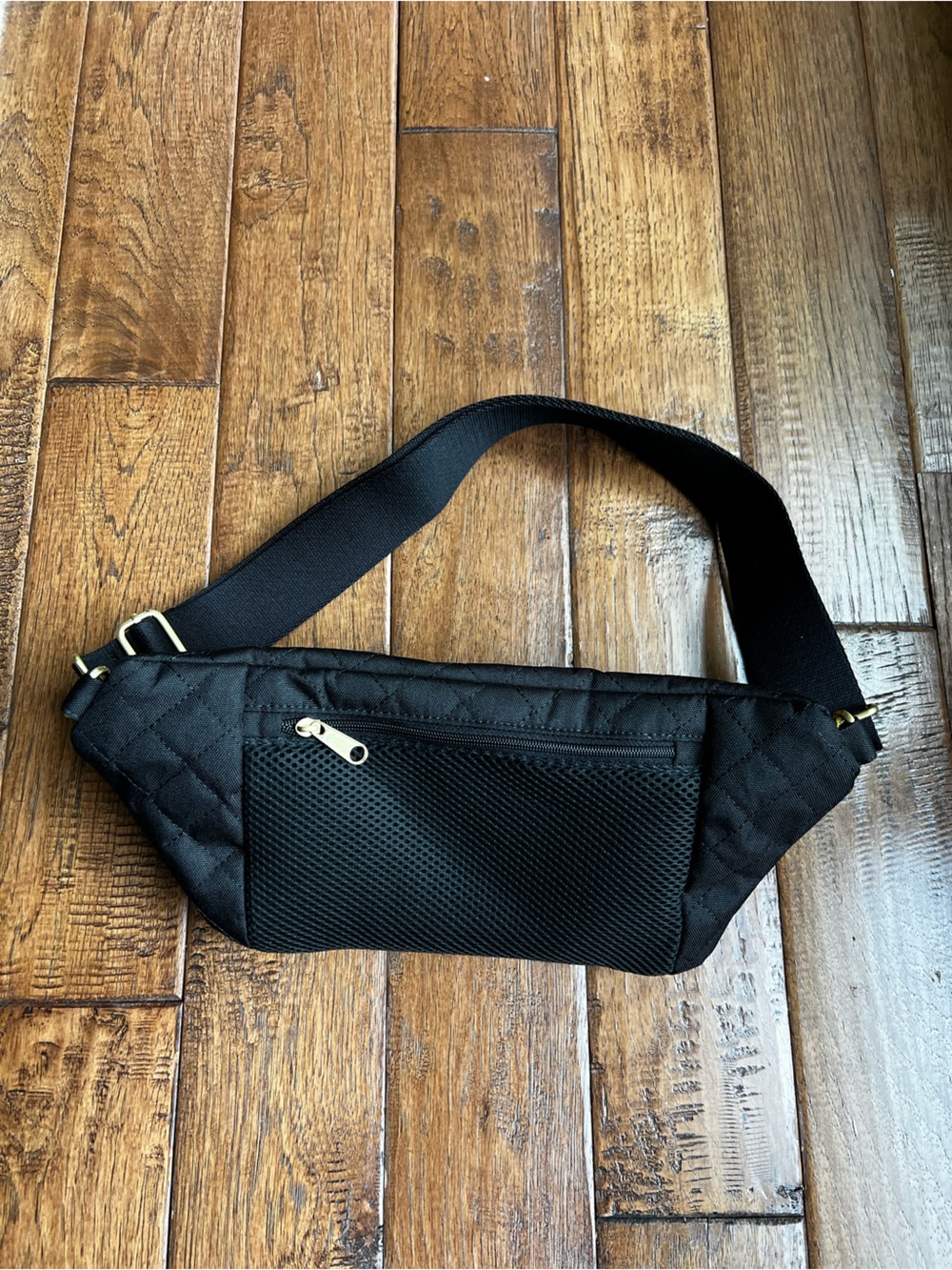 Quilted Black Crossbody Belt Bag with Adjustable Strap - Picture 4 of 4